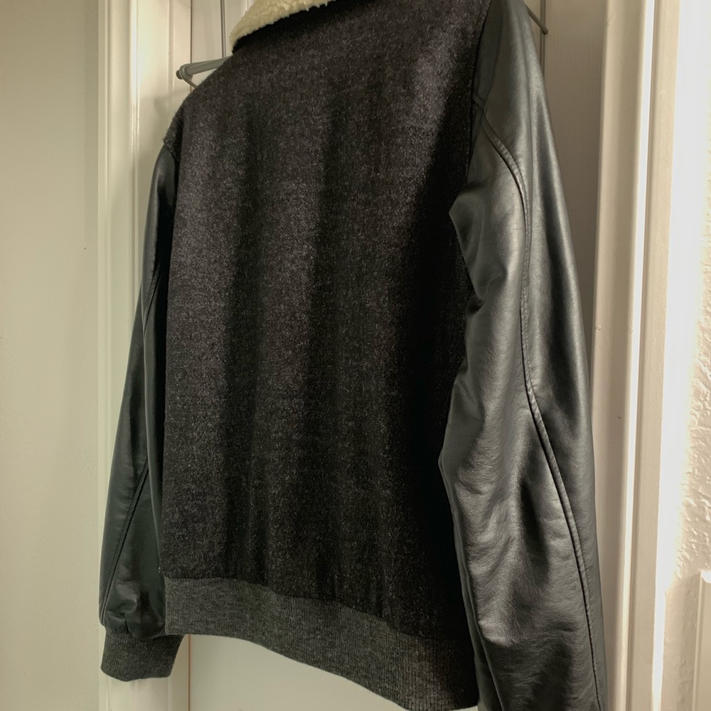 Jacket - Picture 3 of 3